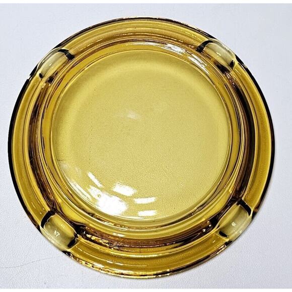 Vintage MCM Heavy Smooth Amber Glass Cigar/Cigarette Ashtray 8" 4 Slots Round - Picture 2 of 4